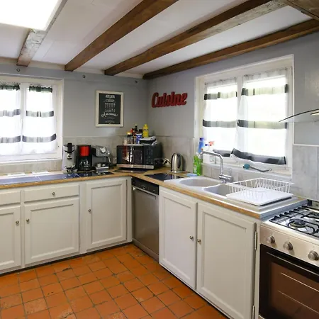 La Charmeuse D'etretat Bordeaux-Saint-Clair