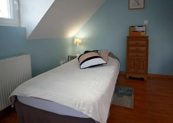 La Charmeuse D'etretat